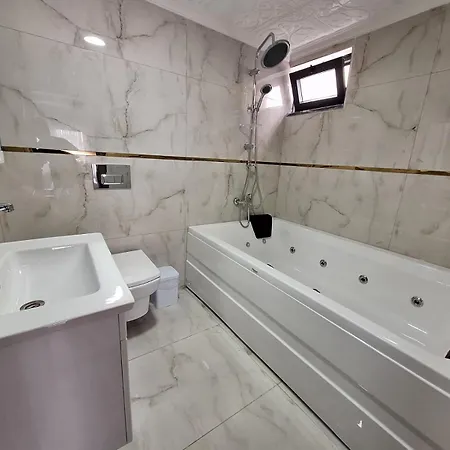Apartment Daly 2 *